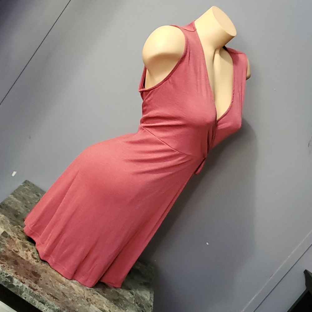 Stunning Rose True Wrap Dress - Picture 2 of 10